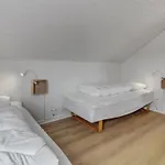 Raine - 2-3km From The Sea By Interhome *