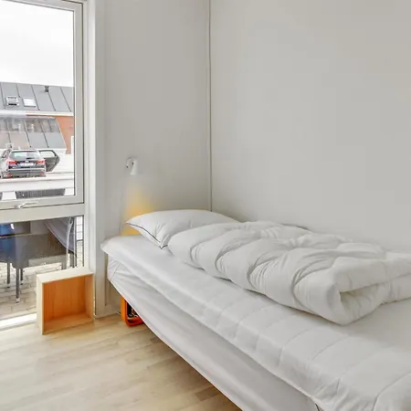 Leilighet Raine - 2-3km From The Sea By Interhome
